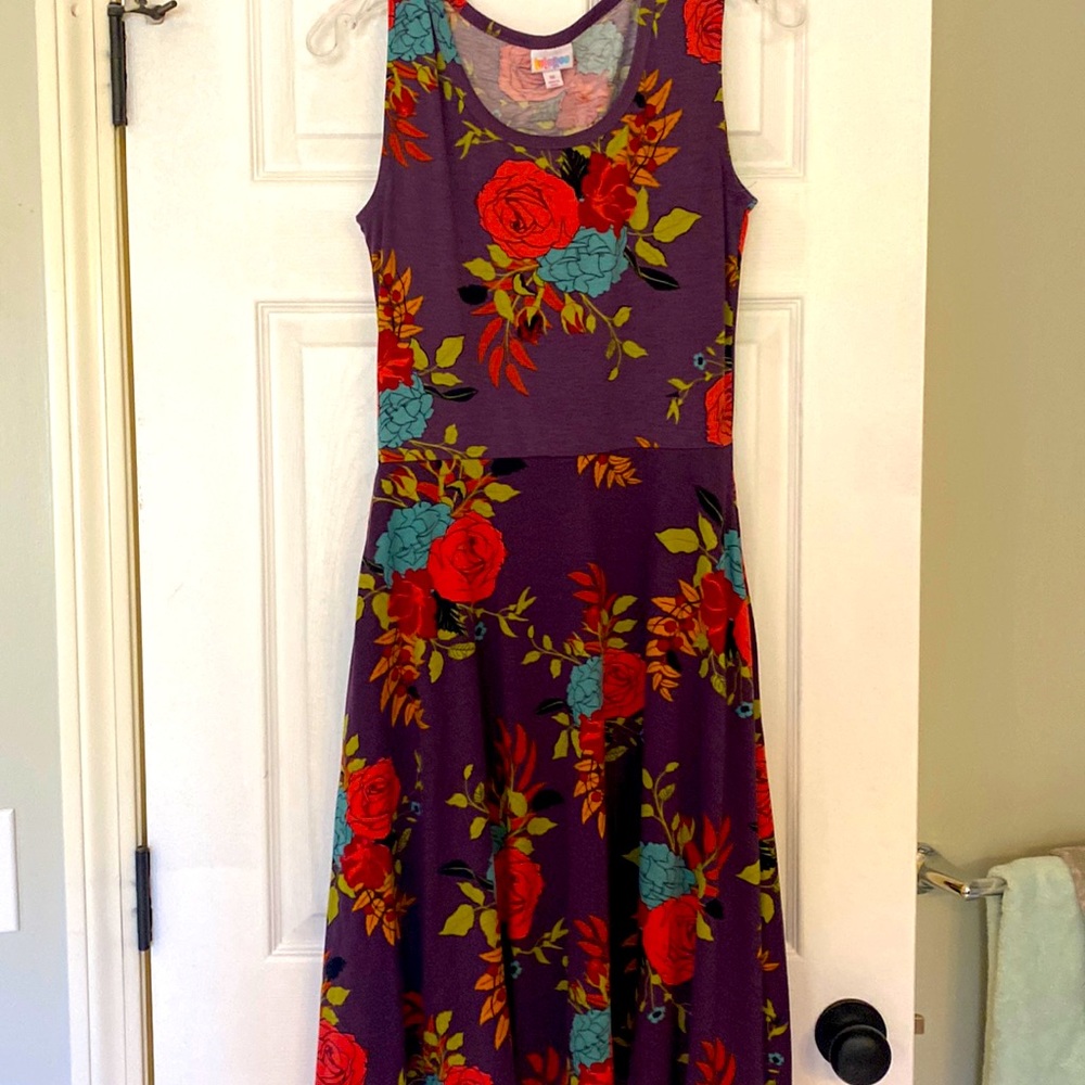 LuLaRoe Tanked Nicole with pockets